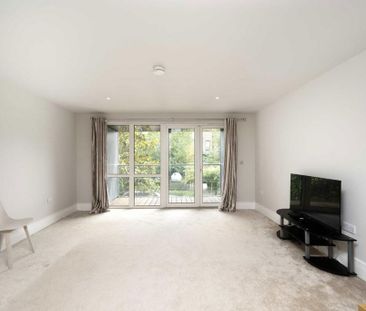 4 bedroom terraced house to rent - Photo 3