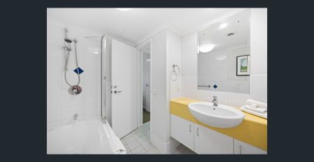 205/37 Pacific Drive, Port Macquarie, NSW 2444 - Photo 4