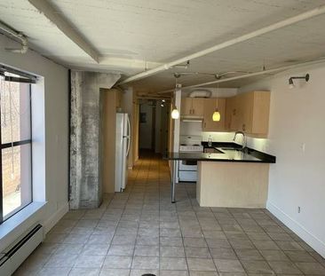 !!!!!!Railtown Studios!!!!!!!New Price!!!! - Photo 3