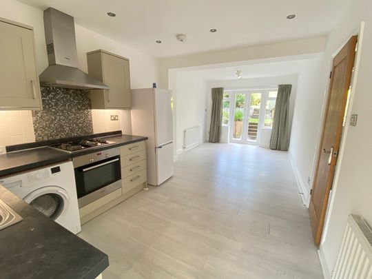 Maynard Road, Hemel Hempstead - Photo 1