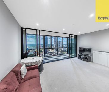 Executive Two Bedroom Apartment On Level 24 With CBD Views - Must View - Photo 2