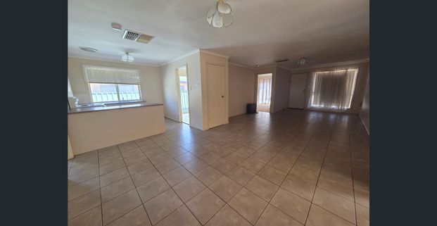 Property for Rent – 4B Cacatua Close, Roxby Downs SA 5725 - Photo 1