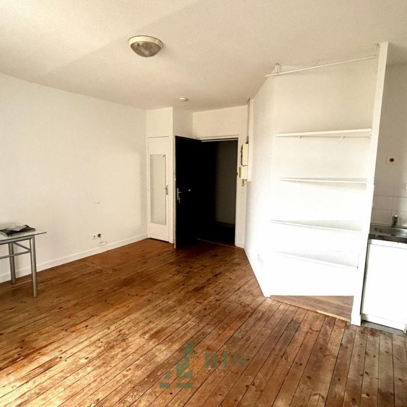 Location Appartement 1 pièce 27m² ROANNE 42300 - Photo 2