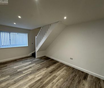 2 bedroom semi-detached house to rent - Photo 3