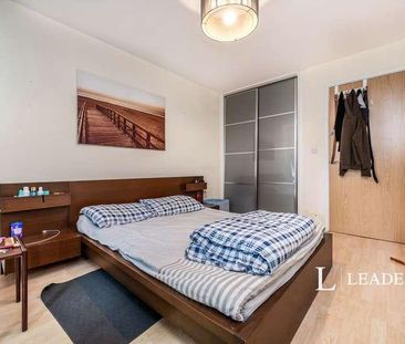 Chelsea House, Witan Gate, Milton Keynes, Buckinghamshire, MK9 - Photo 3