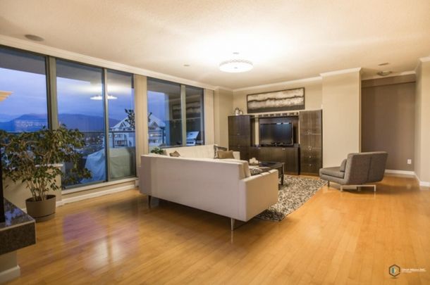 Penthouse in Burnaby, BC - Photo 1
