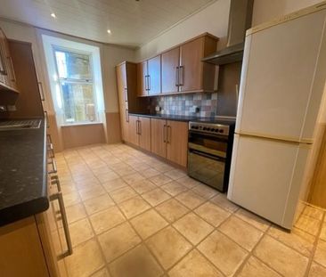 1 bedroom ground floor maisonette to rent - Photo 4