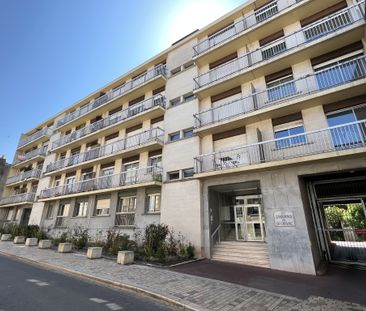 Location Appartement 2 pièces 47m² POITIERS 86000 - Photo 5