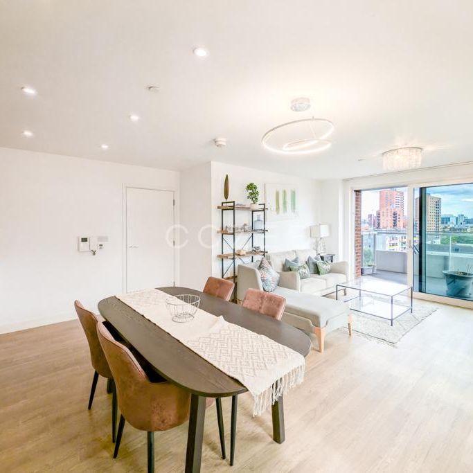 3 bedroom flat to rent - Photo 1