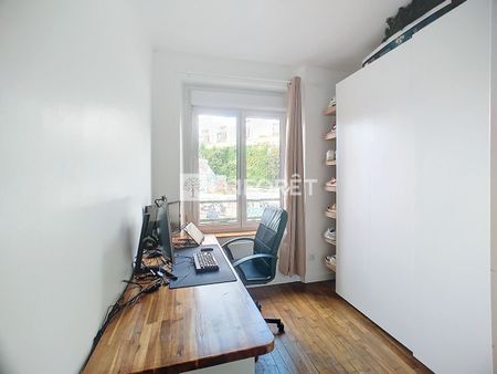 Apartment - Photo 3