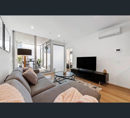 203/107 Beach Street, Port Melbourne, Vic 3207 - Photo 1