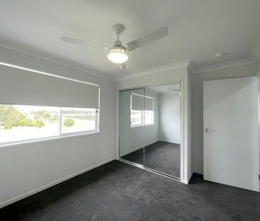 12 Bittenbinder Avenue, Logan Reserve QLD 4133 - House For Rent | D... - Photo 3