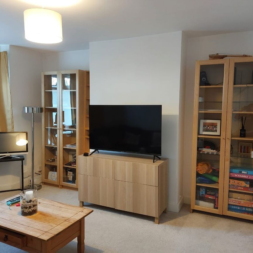 Room in a Shared House, Birchwood Road, BS4 - Photo 1