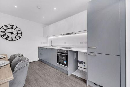 4 bedroom townhouse to rent - Photo 3