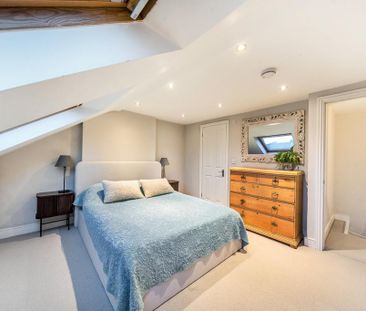 3 bedroom flat to rent - Photo 6