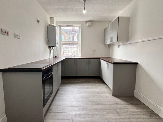 Salisbury Road, Doncaster - Photo 1