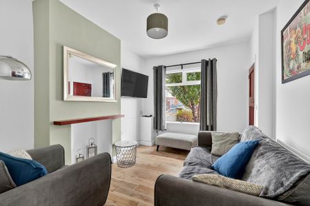 2 Dunraven Park, Belfast, BT5 5LF - Photo 2