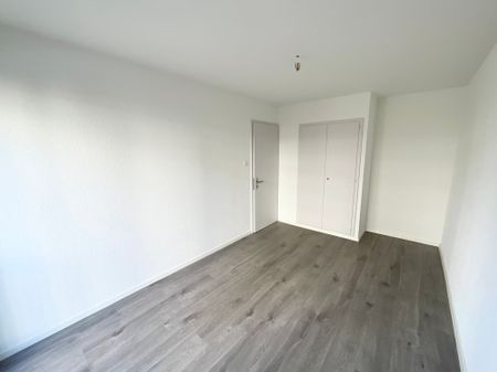Appartement refait à neuf de 3.5 pièces - Foto 4