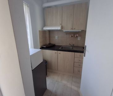 Studio/Γκαρσονιέρα για ενοικίαση Κέντρο (Παλαιά Φώκαια) - Photo 4