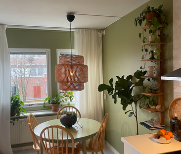 Topasgatan, Västra Frölunda - Photo 2