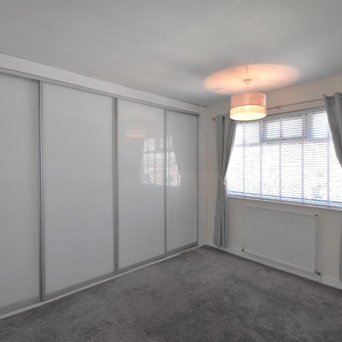 3 bedroom terraced house to rent - Photo 1