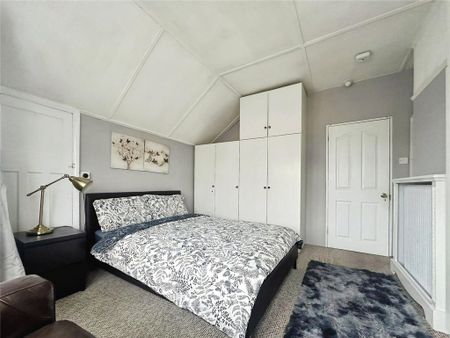 1 bedroom in a house share to rent - Photo 5