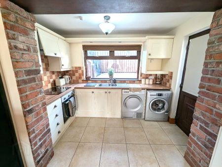 47 Woodview Park, Tandragee, BT62 2DD - Photo 4