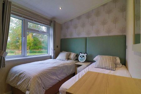 3 bedroom park home to rent - Photo 3