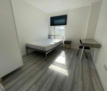 Fortuna Grove, Fallowfield, Manchester, M19 - Photo 5