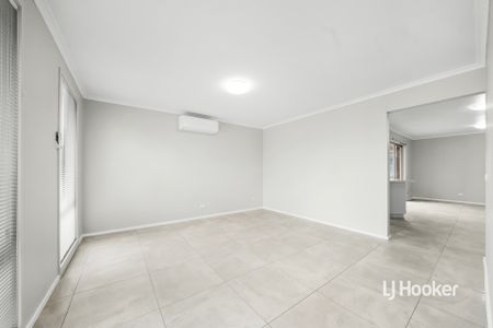 1 Bellbridge Drive, Hoppers Crossing VIC, Belconnen - Photo 3