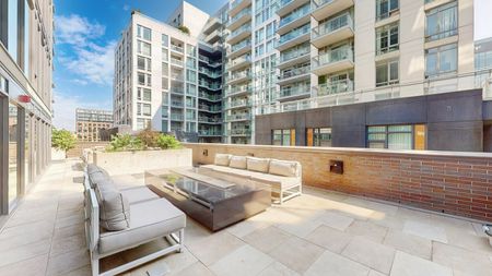 For Lease - 111 Bathurst Street Unit# 1004, Toronto, Ontario - Photo 5
