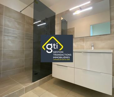 Location Appartement 3 pièces 61m² ST DENIS 97400 - Photo 4