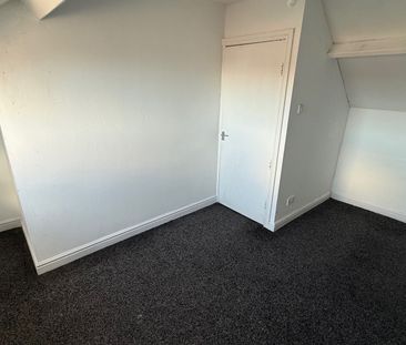 Furlong Road, Rotherham, Bolton-Upon-Dearne - Photo 5