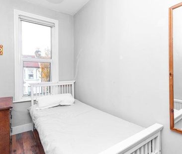 3 bedroom maisonette to rent - Photo 3