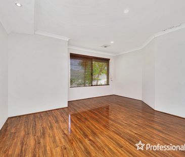 Centrally Located Family Haven ! - Photo 2