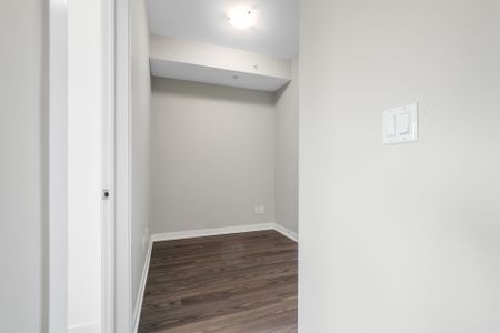 For Lease - 3560 St Clair Avenue Unit# 323, Toronto, Ontario - Photo 5