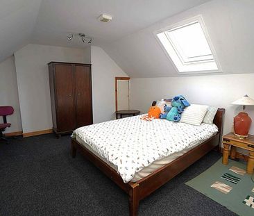 3 bedroom terraced house to rent - Photo 6