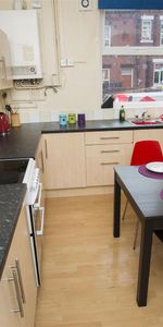 5 bedroom terraced house to rent - Photo 4