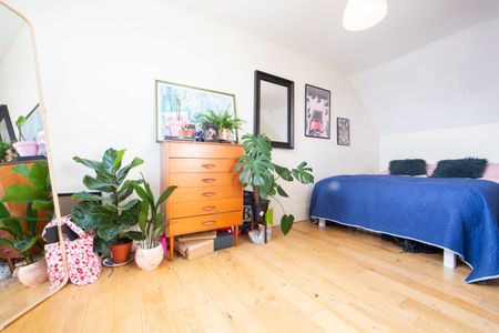 Cardigan Terrace, Heaton - Photo 3