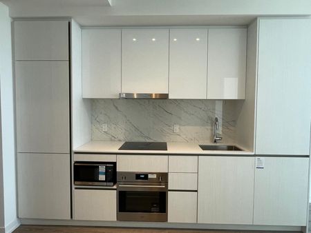 For Lease - 8 Interchange Way Unit# 6011, Vaughan, Ontario - Photo 3