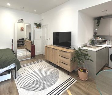 Studio to rent - Photo 6