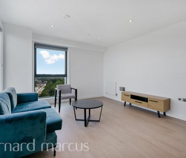 Sutton Court Road, Sutton - Photo 1