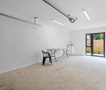 500F Te Atatu Road, Te Atatu Peninsula - Photo 3