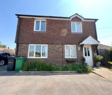 2 bedroom semi-detached house to rent - Photo 4