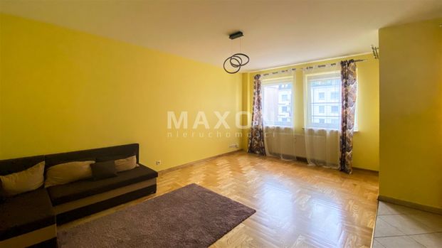 4 pokoje z Potencjałem i Doskonałą Lokalizacją - Zdjęcie 1