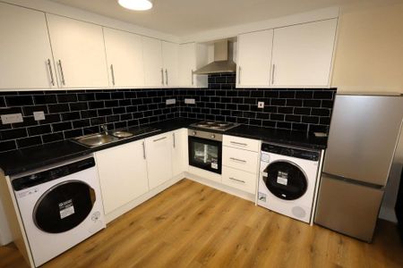 1 bedroom flat to rent - Photo 5