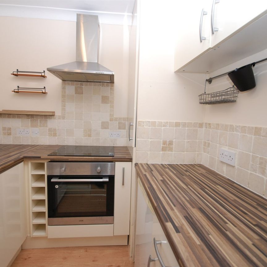 1 bed apartment to rent in Belsay Gardens, Gosforth, NE3 - Photo 1