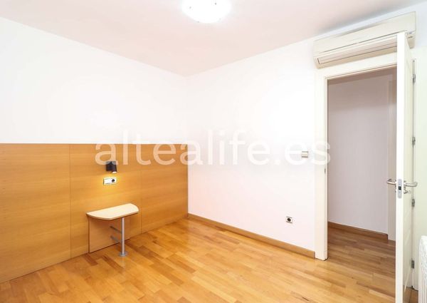 Cap-negret, Altea, Valencian Community 03590