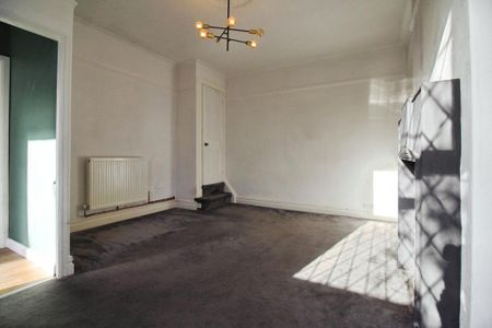 2 bedroom end of terrace house to rent - Photo 5