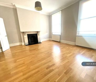 2 bedroom maisonette to rent - Photo 3